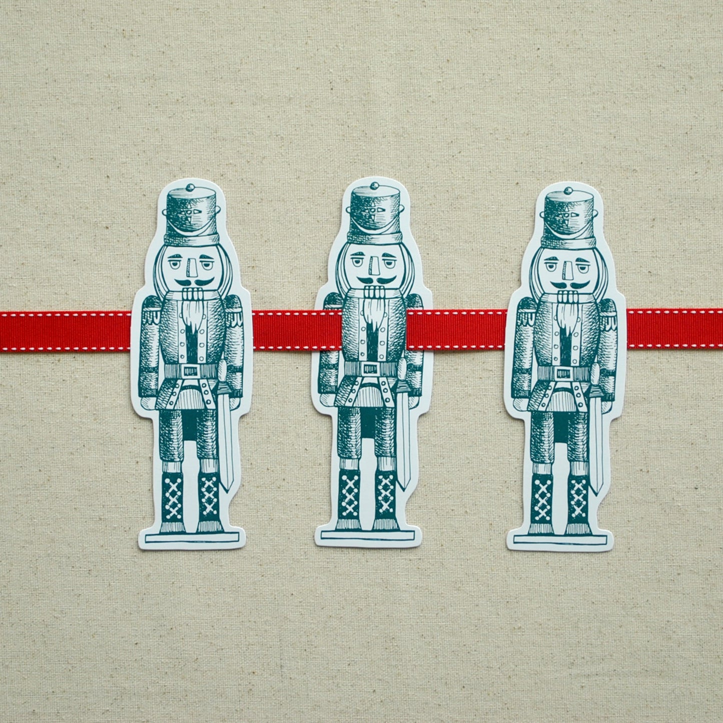 NAPRING-GRNNTCRKR-157- Green Nutcracker Napkin Rings