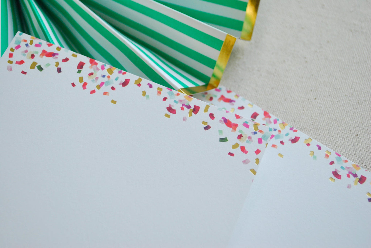STAT-CONF-NTCARD-298- Confetti Notecards