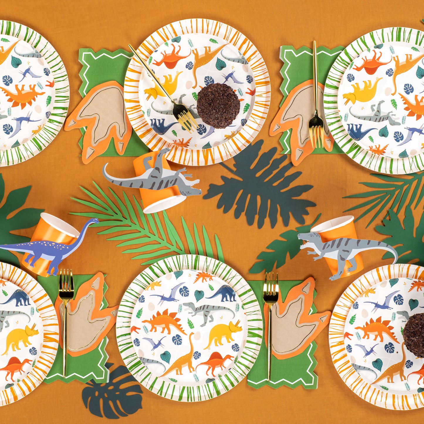 DINO25-CN4- Dinosaur Footprint Napkin