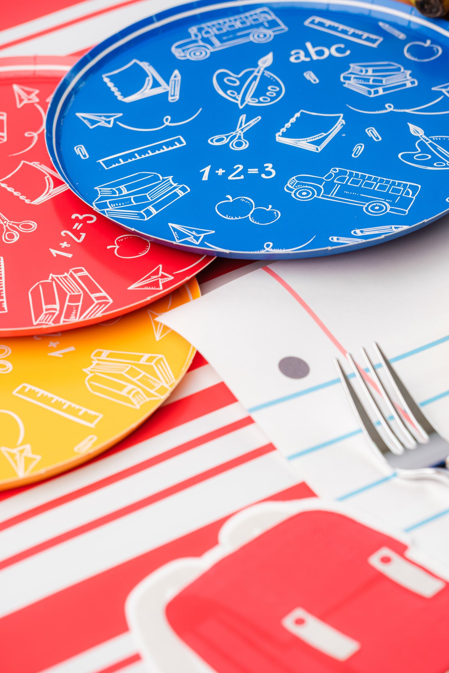 SCH23-PL1- Loose Leaf Paper Placemat