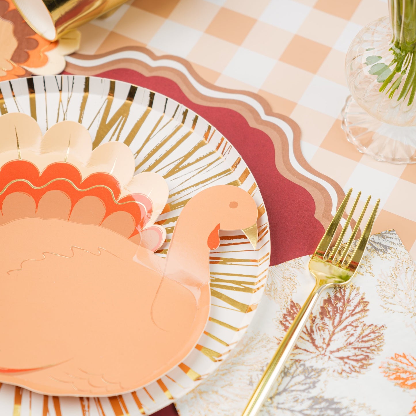 MCL24-PL17- Harvest Fancy Scallop Placemat