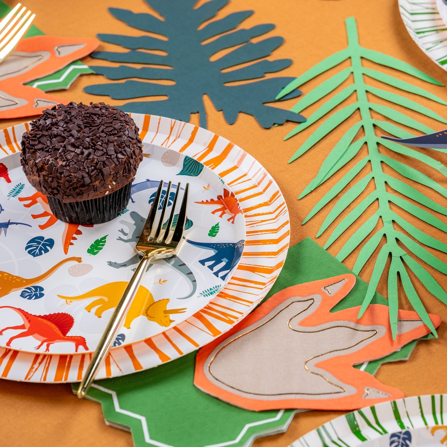 DINO25-DP1- Dinosaur Dessert Plates