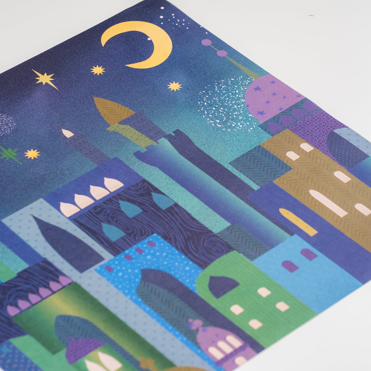 HOL25-PL7-Nativity Cityscape Paper Placemats