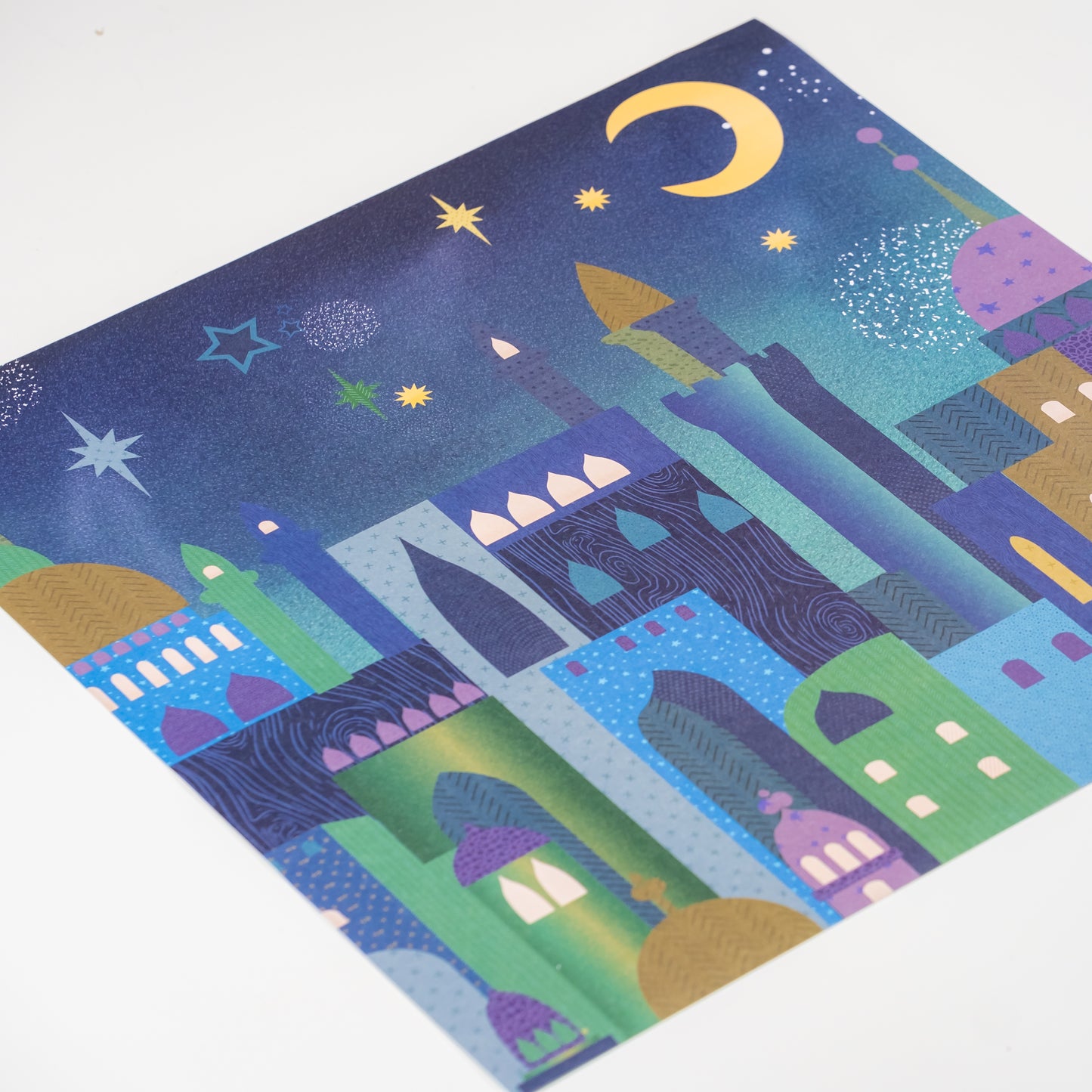 HOL25-PL7-Nativity Cityscape Paper Placemats
