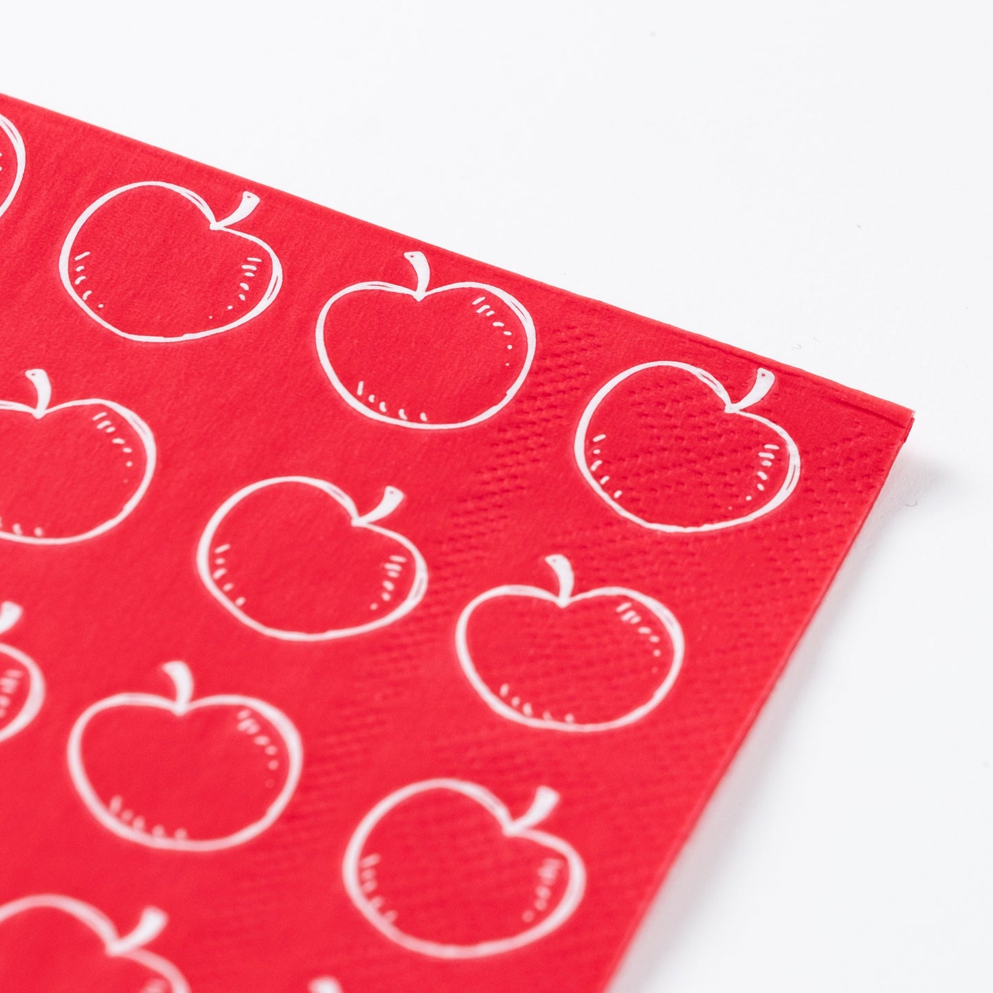 SCH25-GT2- Gatherings School Days Apple Guest Towel