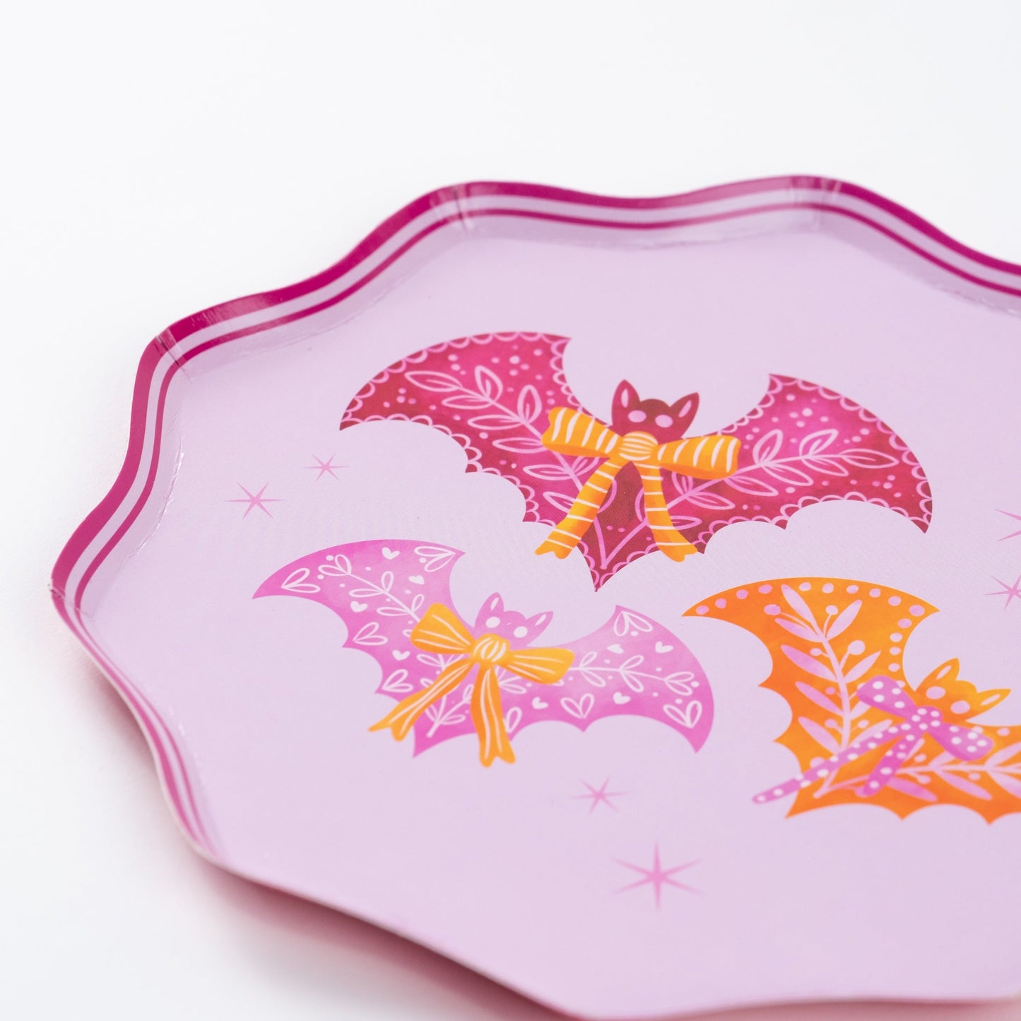 HAL25-DP4- Bats & Bows Small Plates