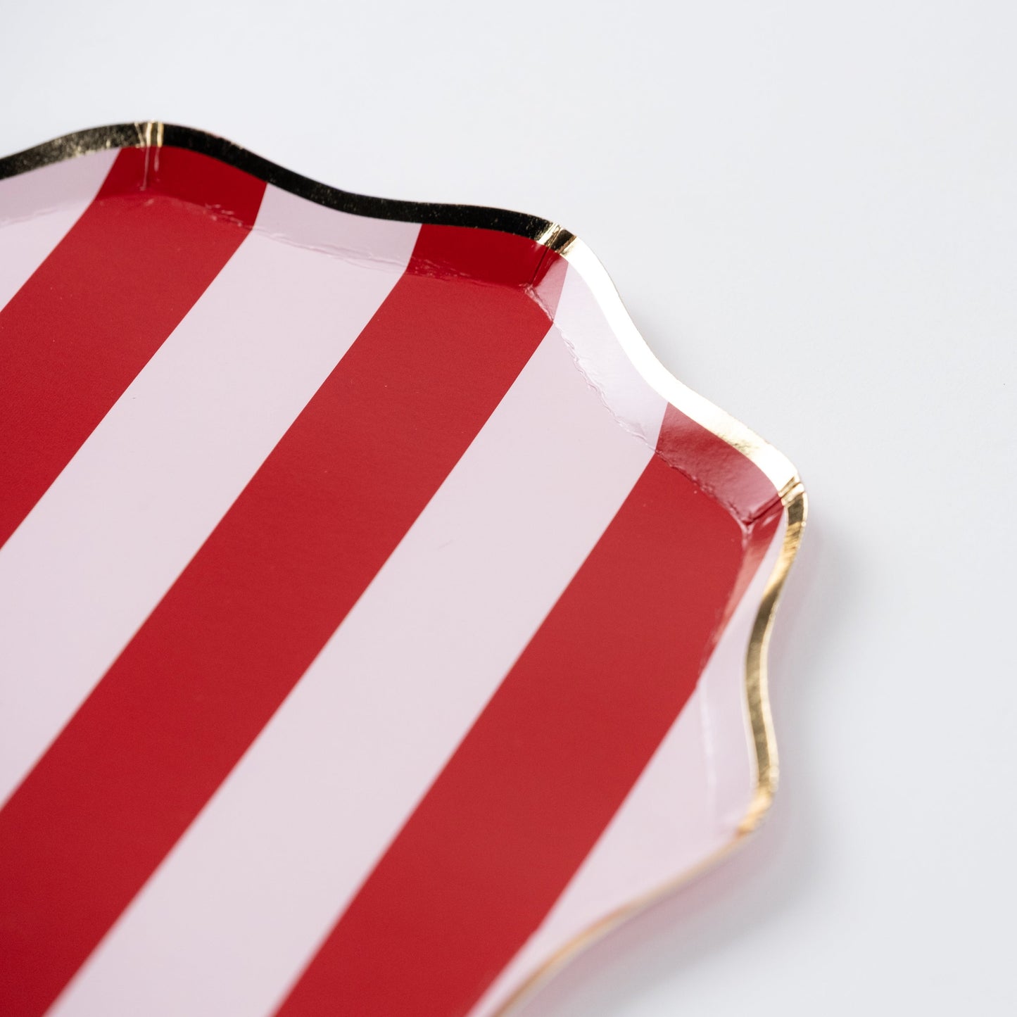 HOL25-DP8- Red Holiday Stripes Dessert Plates