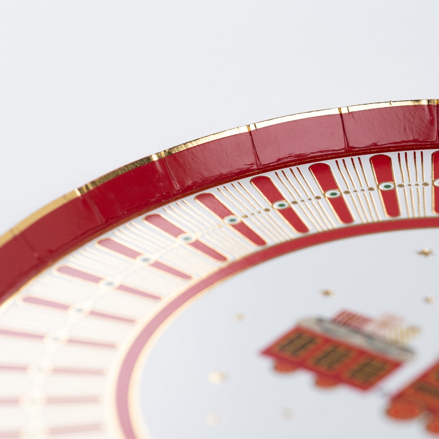 HOL25-DP9- North Pole Express Dessert Plate