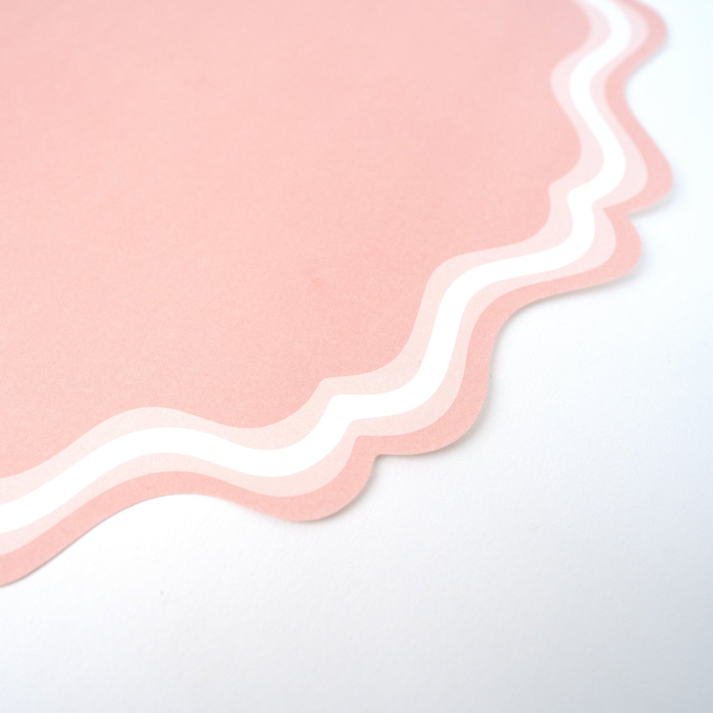 Pink Dusty Fancy Scallop Paper Placemats