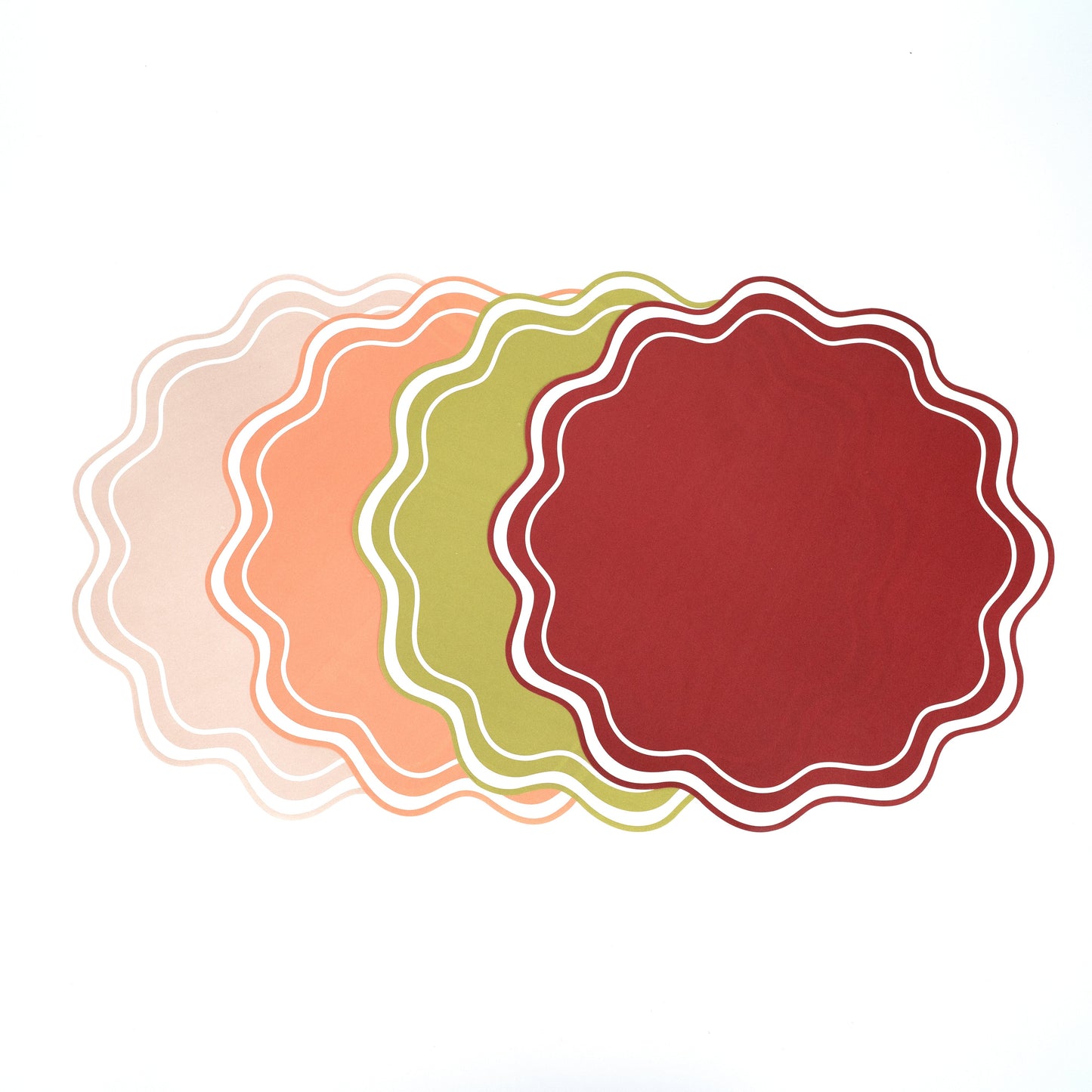 Beige Wavy Scallop Paper Placemats