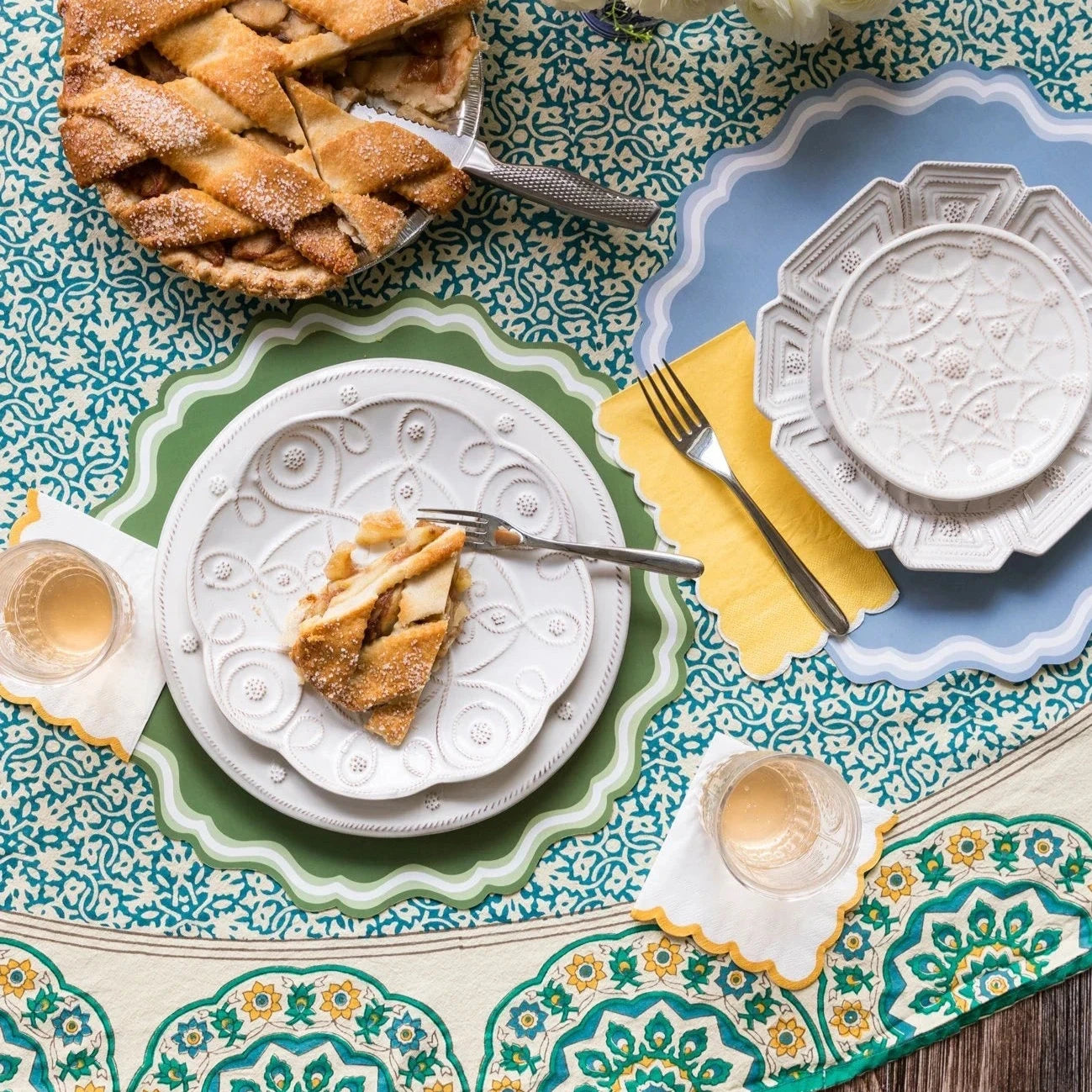 Nature Scallop Beverage Napkins