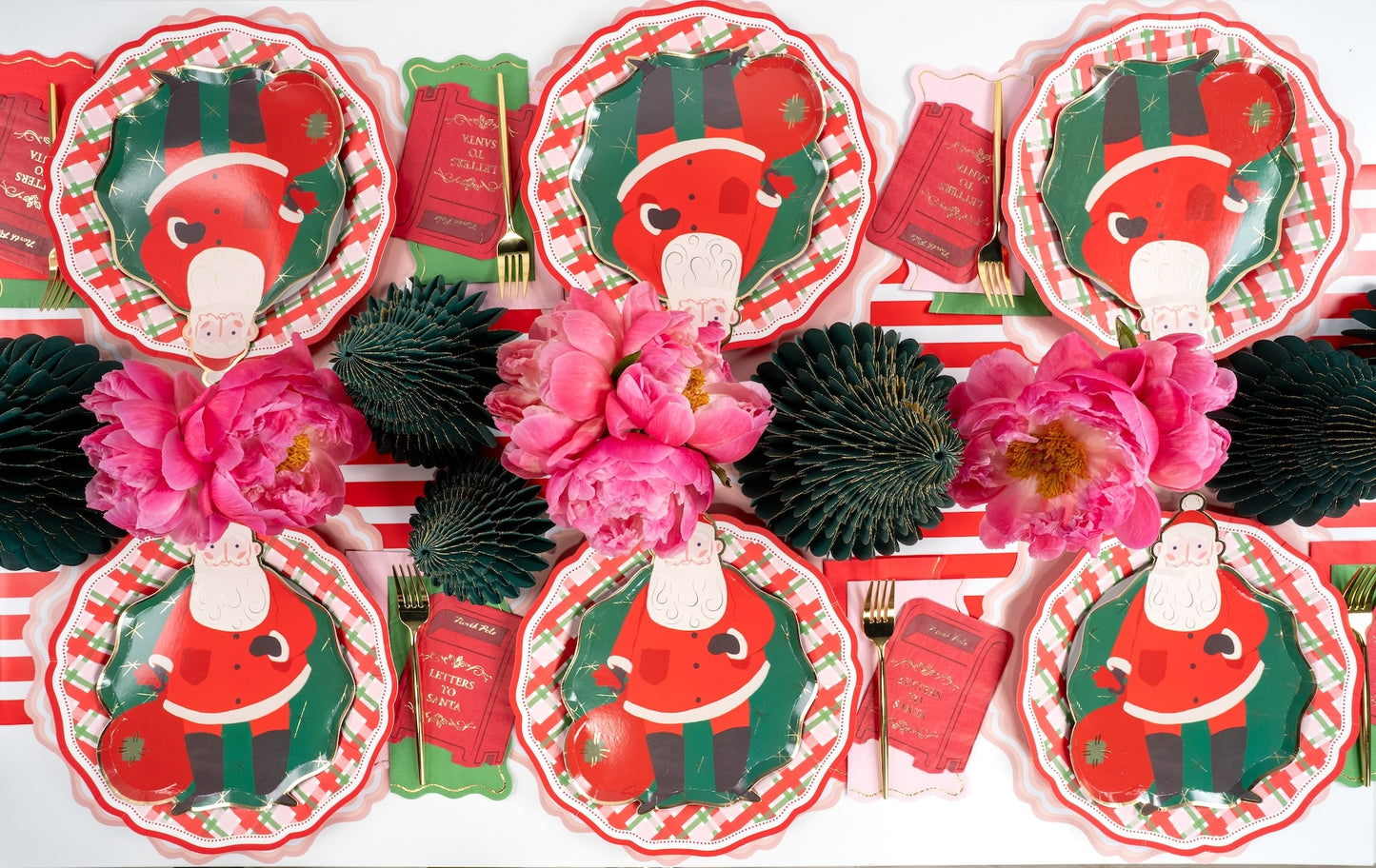 HOL25-GT4- Holiday Cheerful Guest Towels