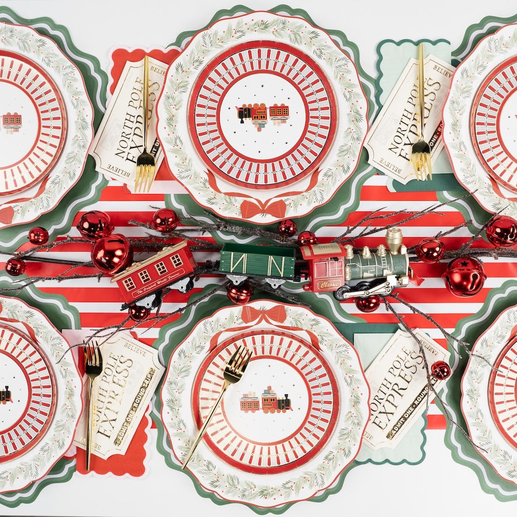 HOL25-DP9- North Pole Express Dessert Plate