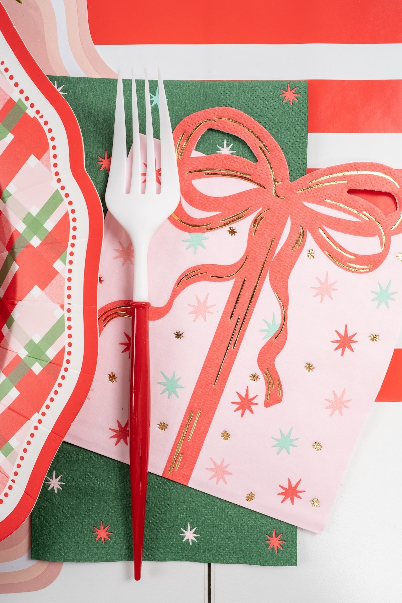 Holiday Present Vintage Christmas Napkins