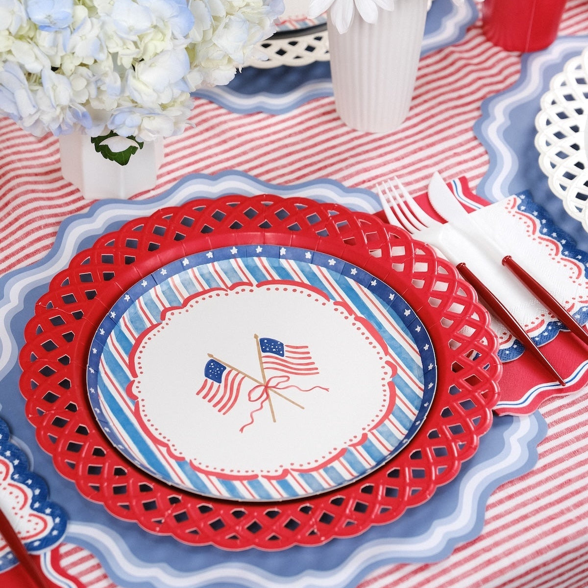 Red Basketweave Dinner Paper Plates