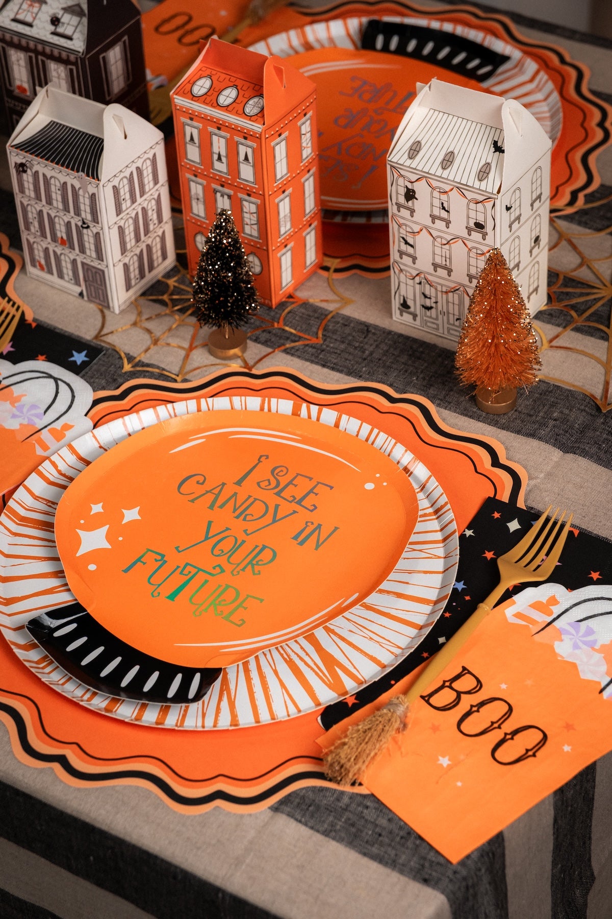 MCL25-PL27- Halloween Fancy Paper Placemats