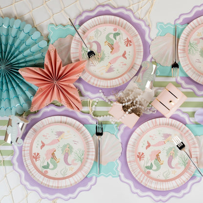 MCL25-PL22- Lavender Fancy Scallop Placemat