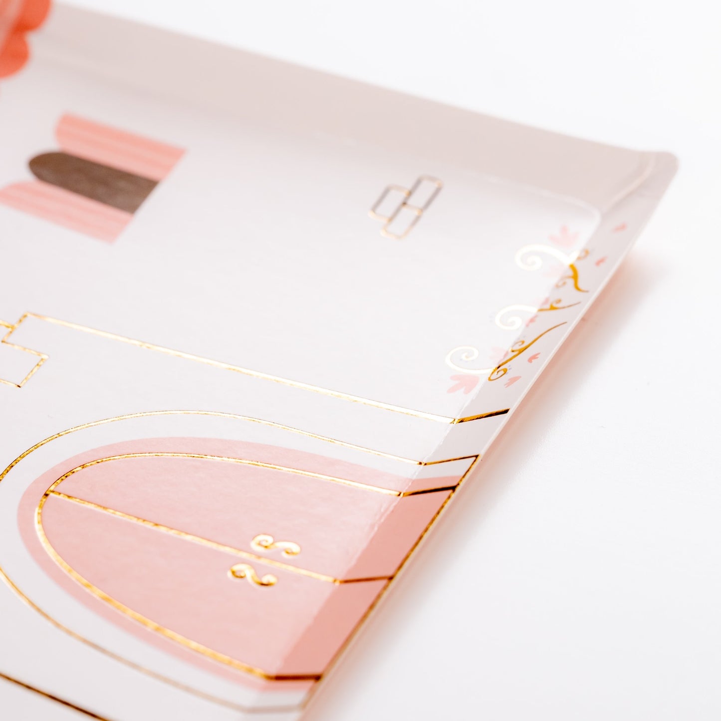 PRN25-DP4-Princess Castle Shaped Plates (PREORDER STARTS SHIPPING  08/15)
