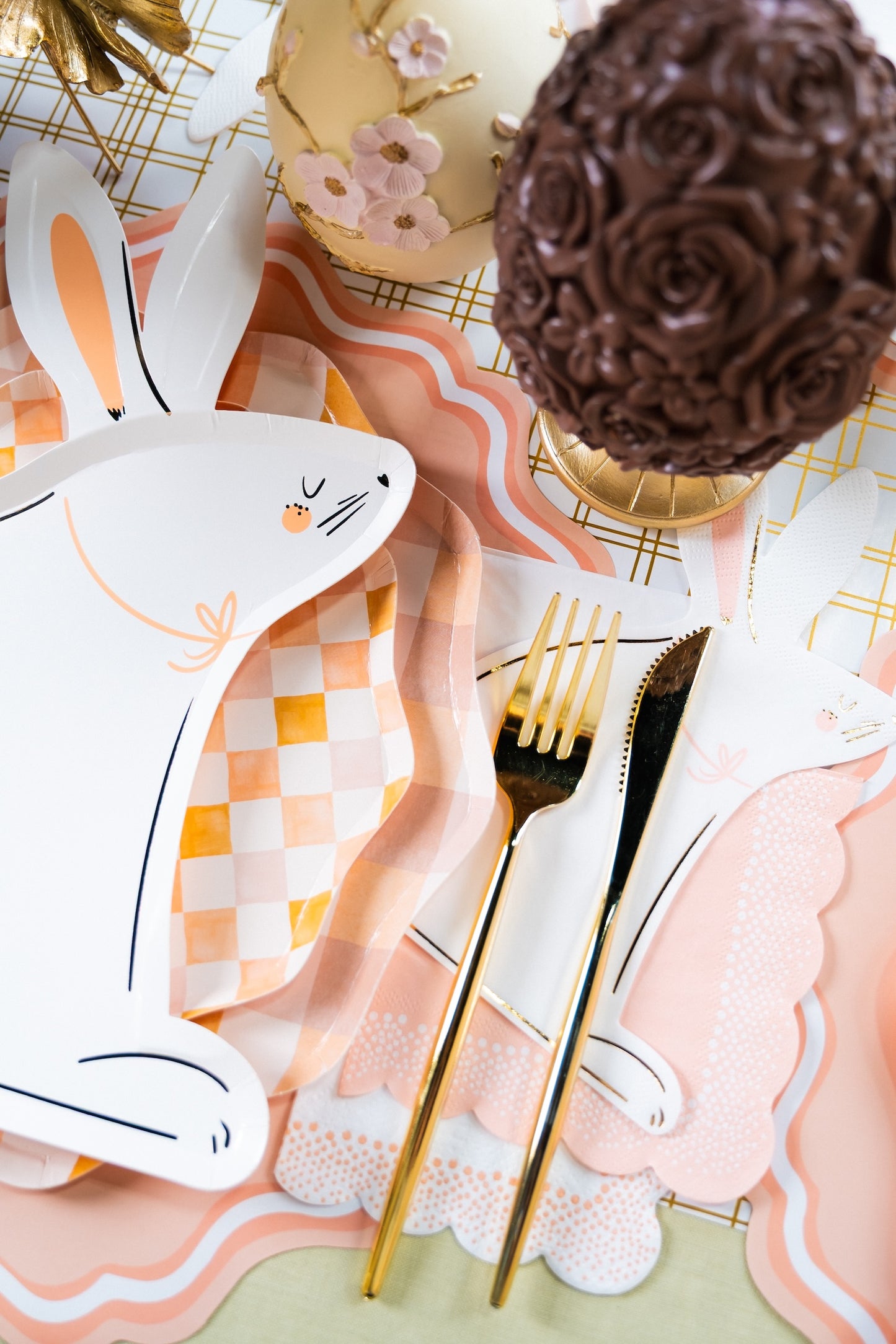 HMY25-GT1- Harmony Peach Dots Guest Towels