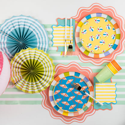 Coral Wavy Scallop Placemat