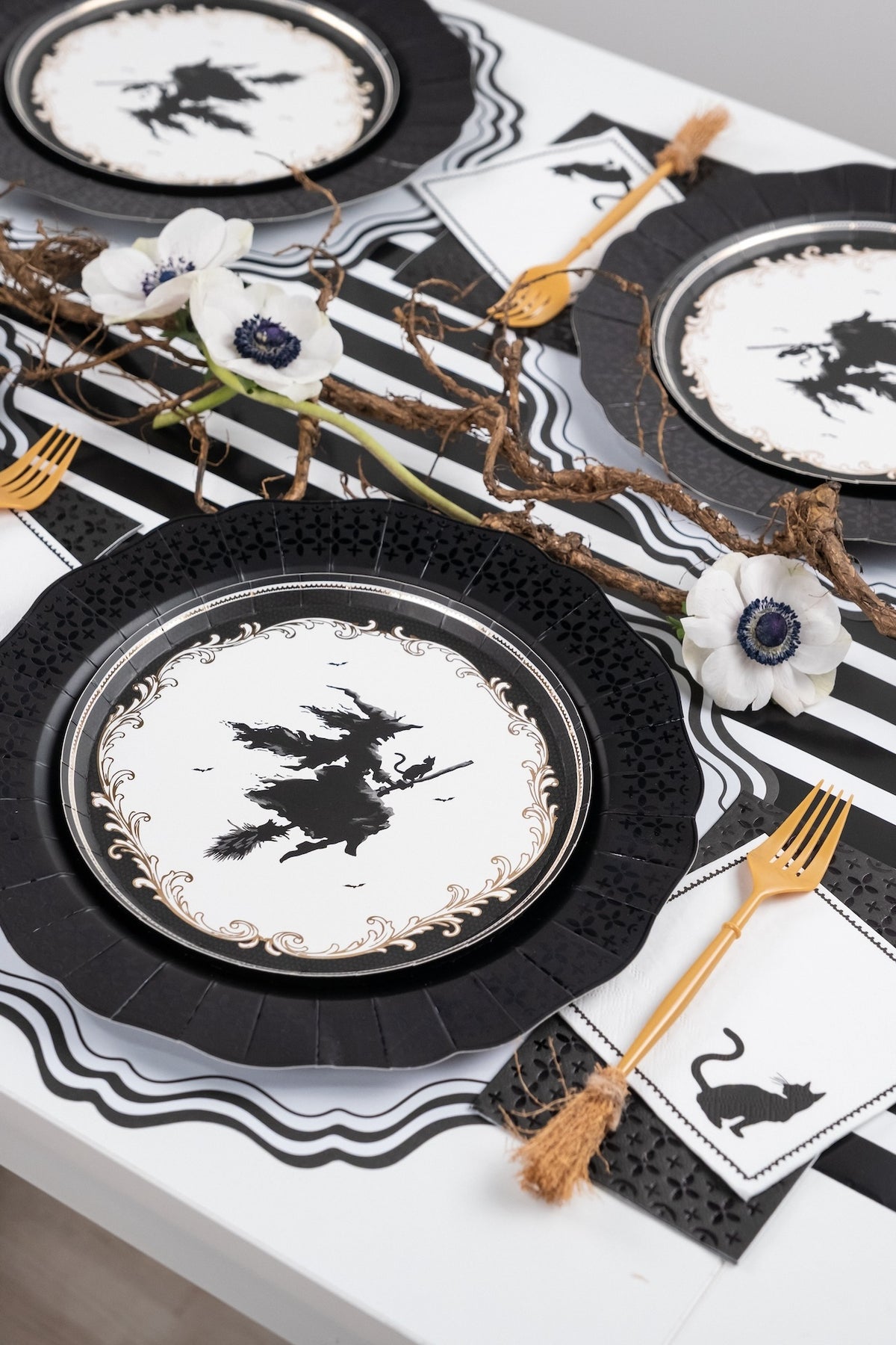 Black & White Fancy Placemats