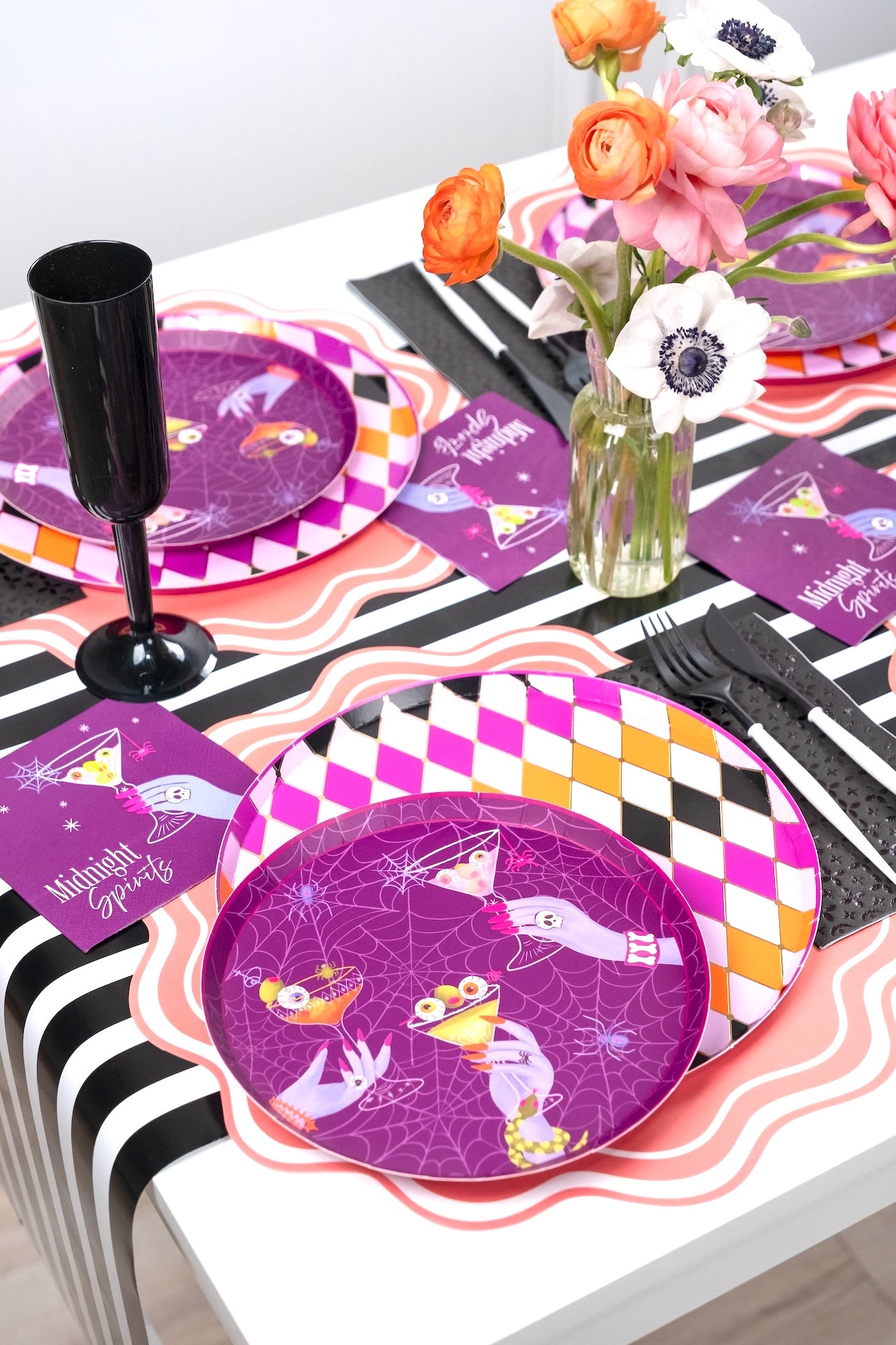 HAL25-DNP4-Halloween Diamond Dinner Plates