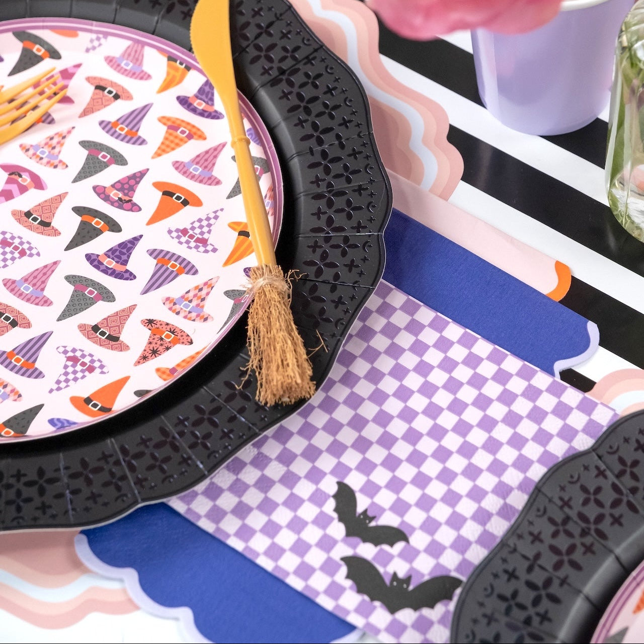 Bewitching Checkered Halloween Cocktail Napkins
