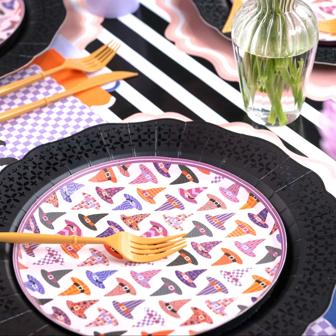 Bewitching Hats Halloween Dessert Plates