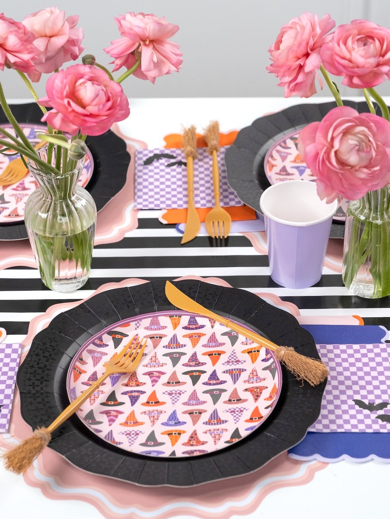 Bewitching Hats Halloween Dessert Plates