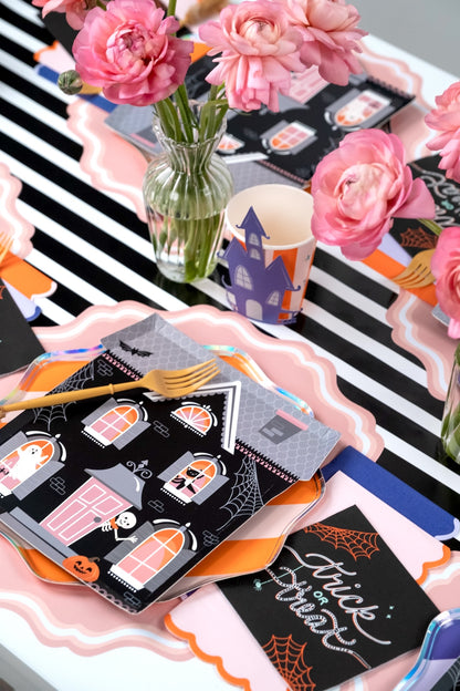 Pink Dusty Fancy Scallop Paper Placemats