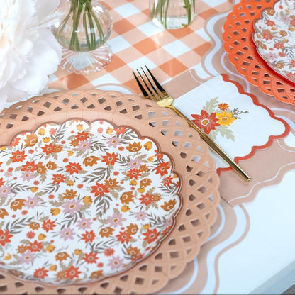 Light Brown Scallop Guest Towels