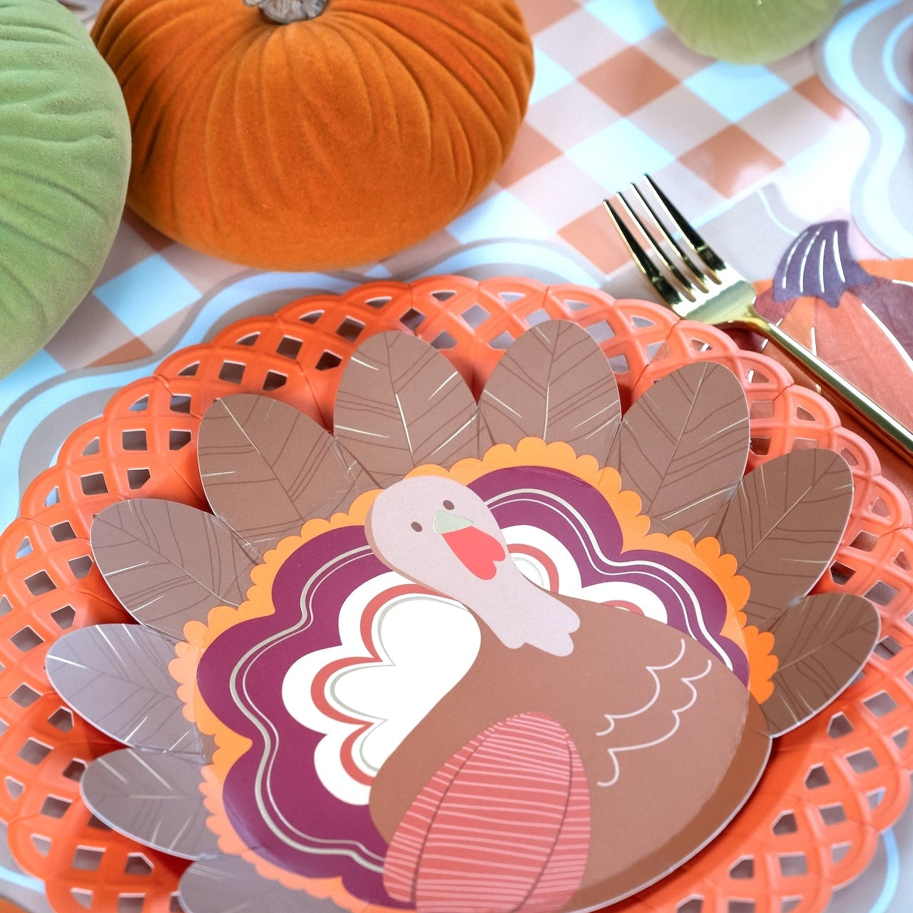 Thanksgiving Turkey Shaped Plates