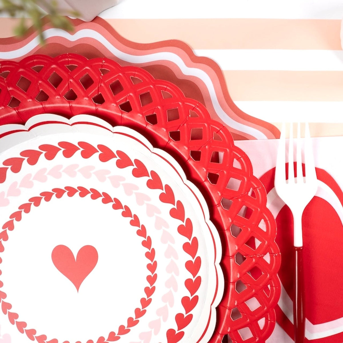 Sweetheart Swirl Hearts Dessert Plates