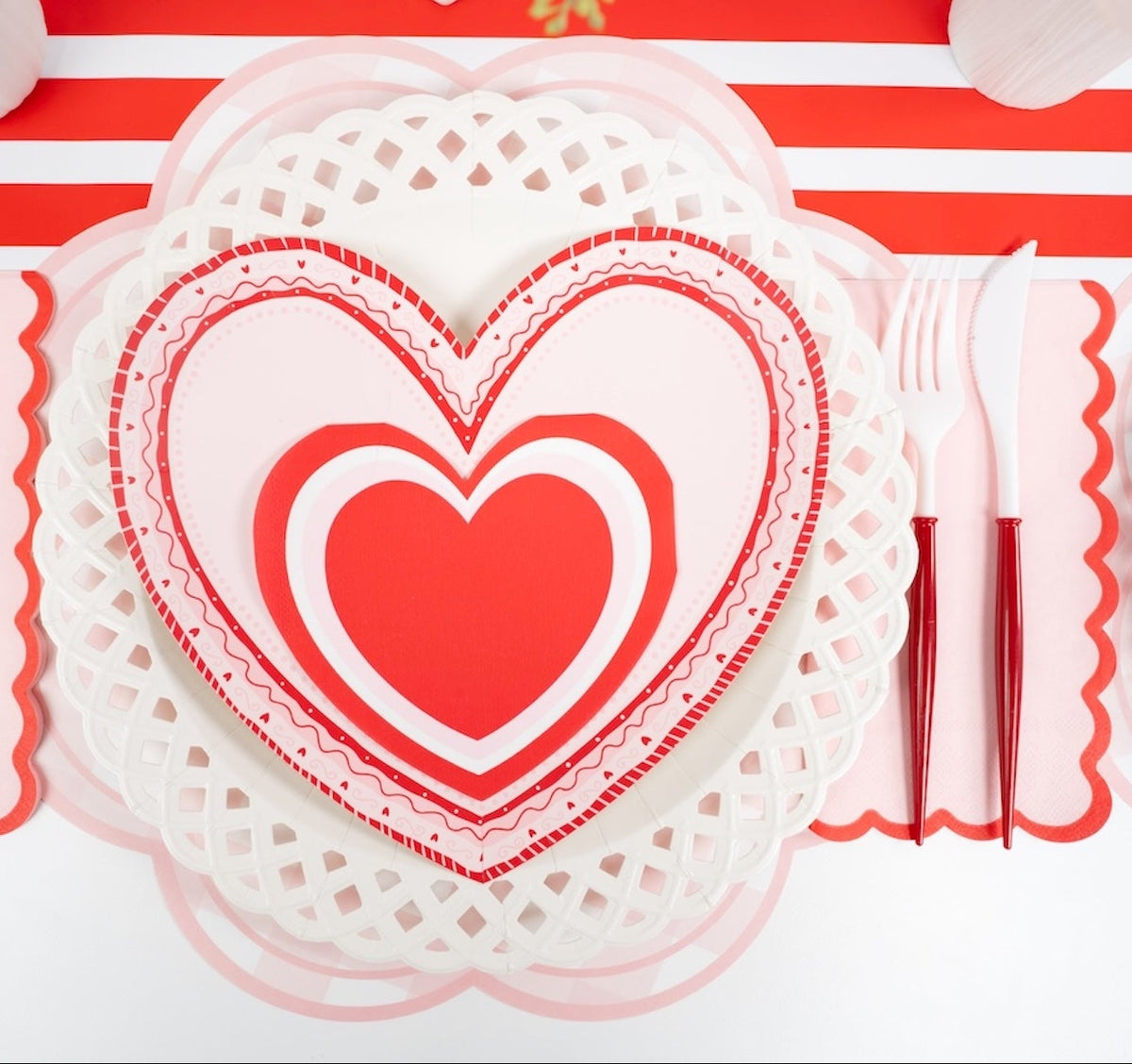 Sweetheart Heart Shaped Valentine Plates