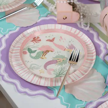 MCL25-PL22- Lavender Fancy Scallop Placemat