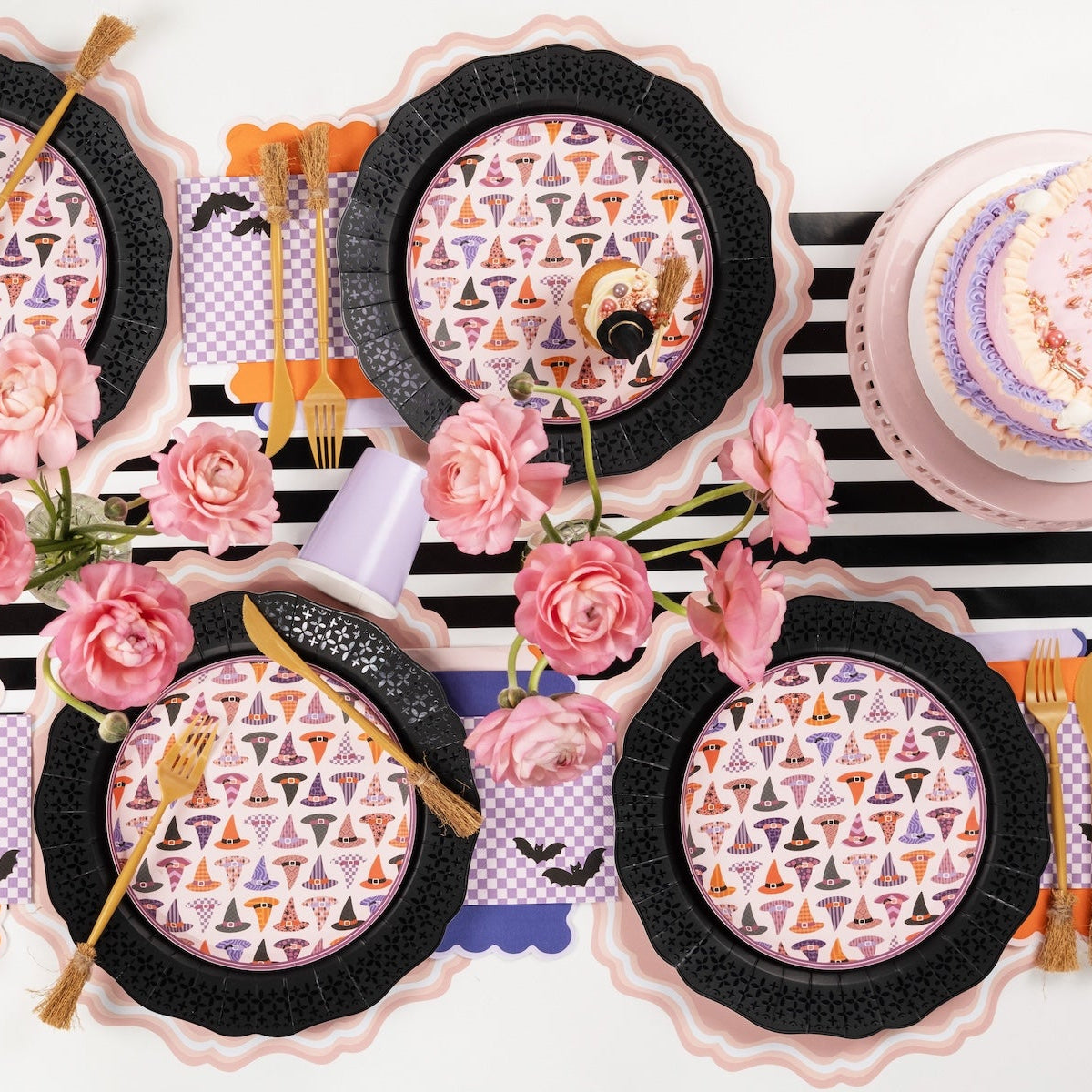Elegant Black Pattern Dinner Plates
